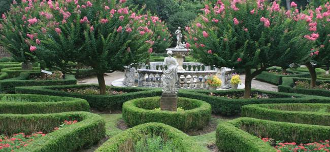 courtyard1
