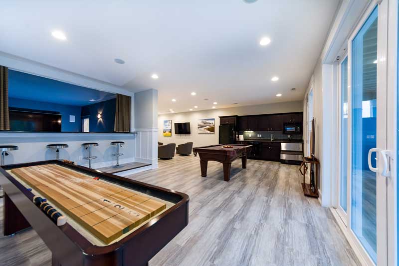 Today, you can find large, extravagant vacation rentals with a mix of small vacation rentals too